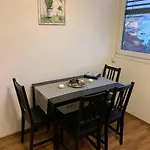 Charmante Wohnung In St. Peter.